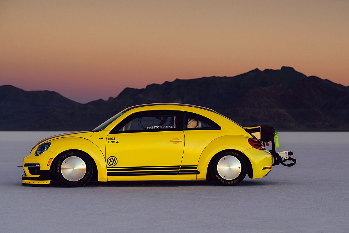 VW Beetle LSR schafft fast 330 km/h