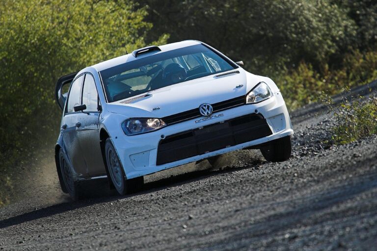 Premiere für VW Golf SCRC