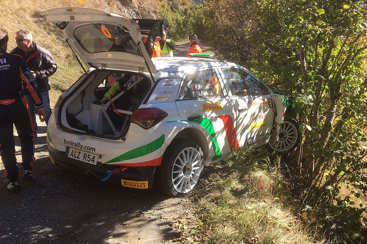 R5: Hyundai untersucht Aufhängungsschäden