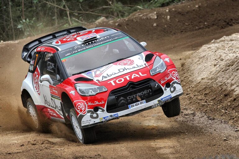 Portugal: Meeke stürmt an die Spitze