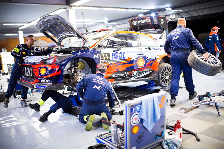 Auf die Waage bitte!