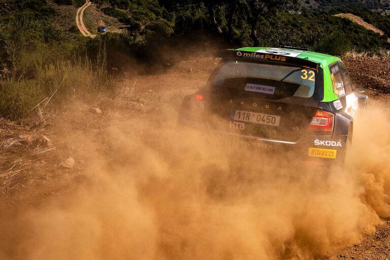 Auch Rally2-Fahrzeuge bekommen ein Hybrid-System