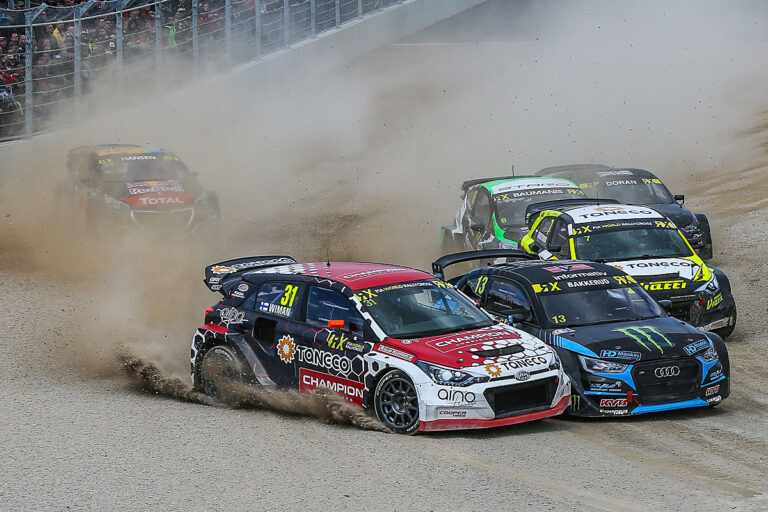 Premiere in Spa: Rallycross wie es sich gehört