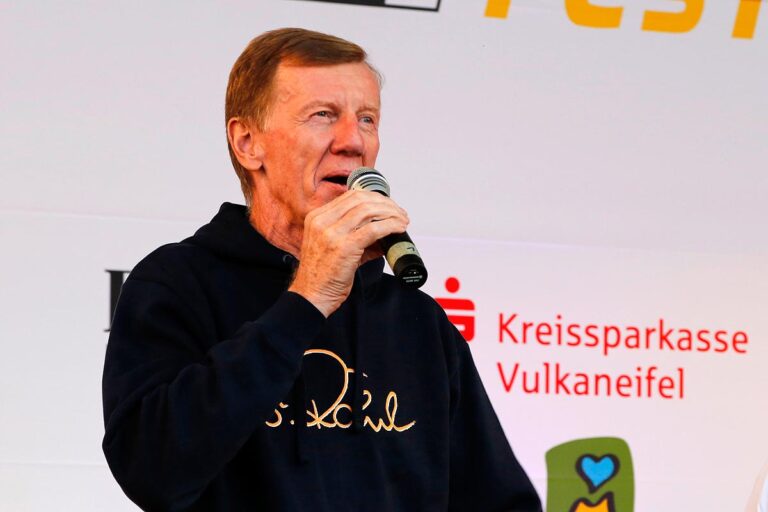 Röhrl: „Ferngesteuerte Marionetten“