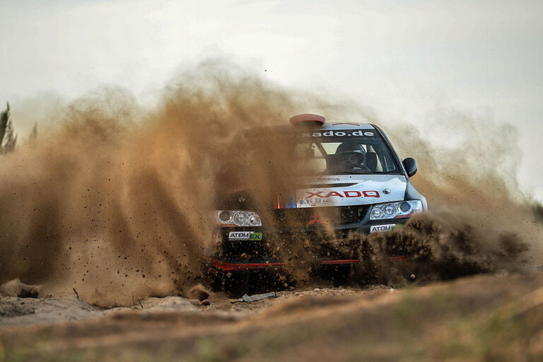 Sandkuhlen und Weinberge für die Nationale Szene