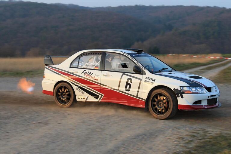 Hessen-Auftakt: Koschmieder vor Nörenberg