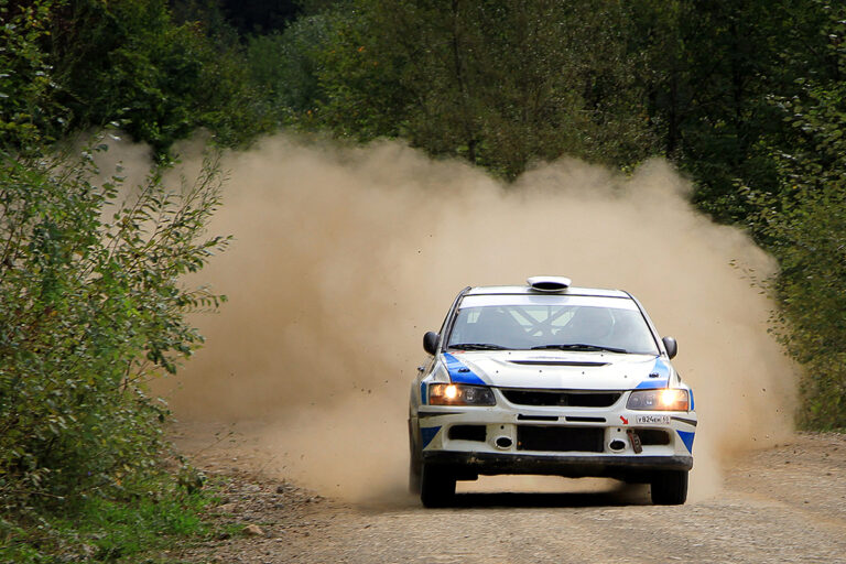 Capkauskas in Lettland, Lukyanuk in Russland