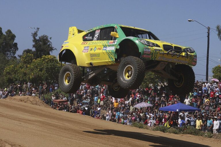 Defekthexe bleibt Armin Schwarz treu