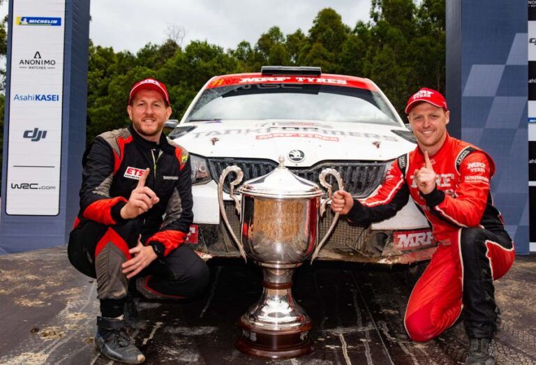 Sieg für Glenney – Evans holt Titel