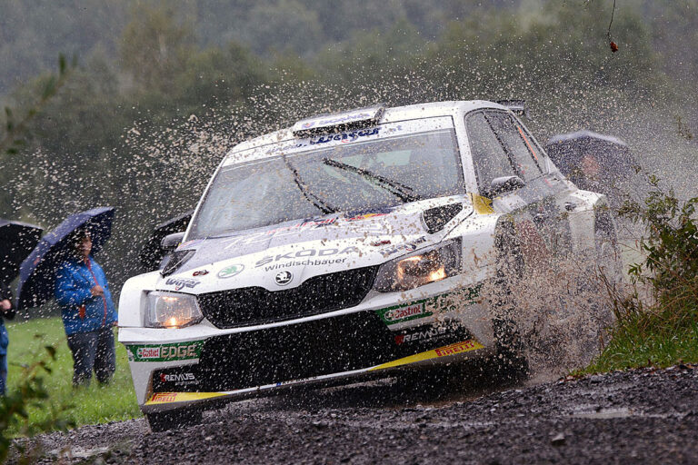 Baumschlager gewinnt „schwierigste Rallye“