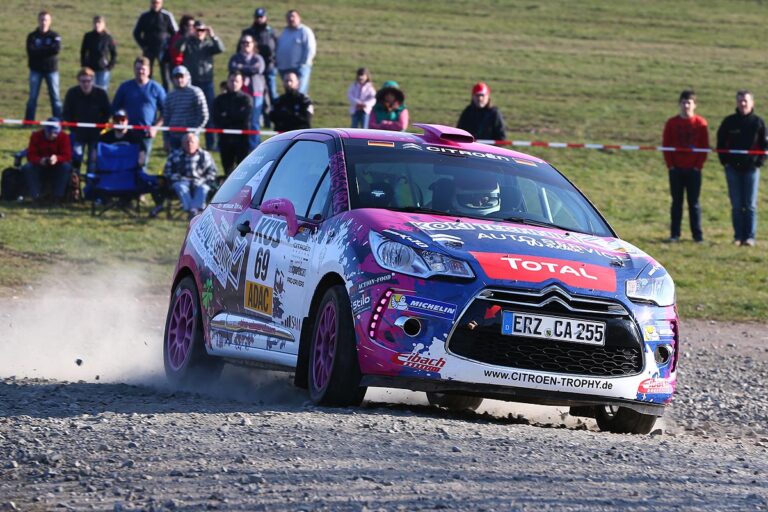 Auftakt in der Citroën Racing Trophy