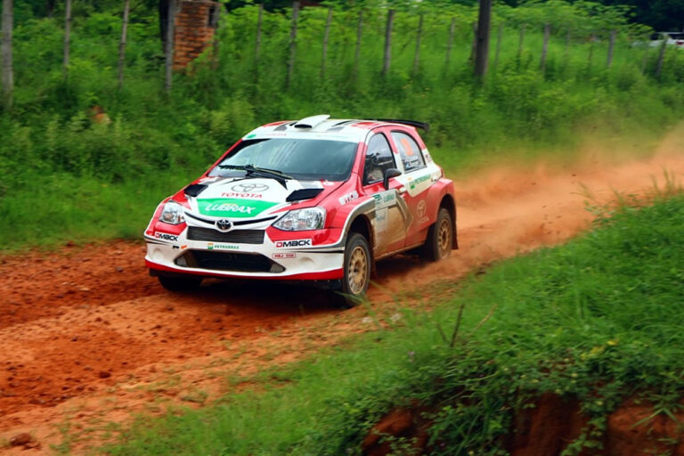 CODASUR-Sieg des Etios R5