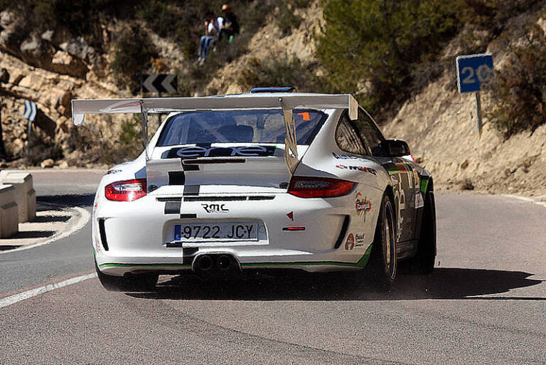 Porsche-Dominanz in Spanien