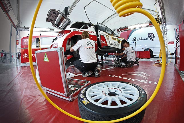 Dani Sordo im Shakedown vorn