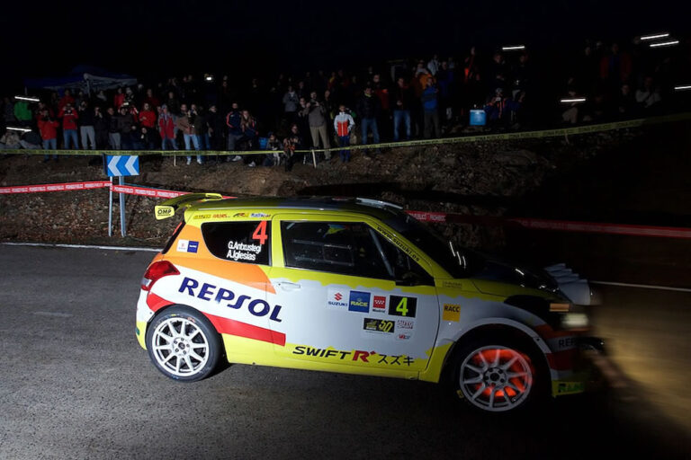 Premieren-Sieg für Antxustegi und Suzuki