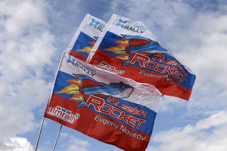 Evgeny ‚Russian Rocket‘ Novikov kehrt zurück