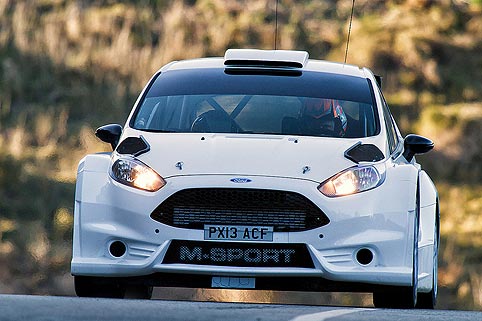 Fiesta R5-Debüt mit Neuville
