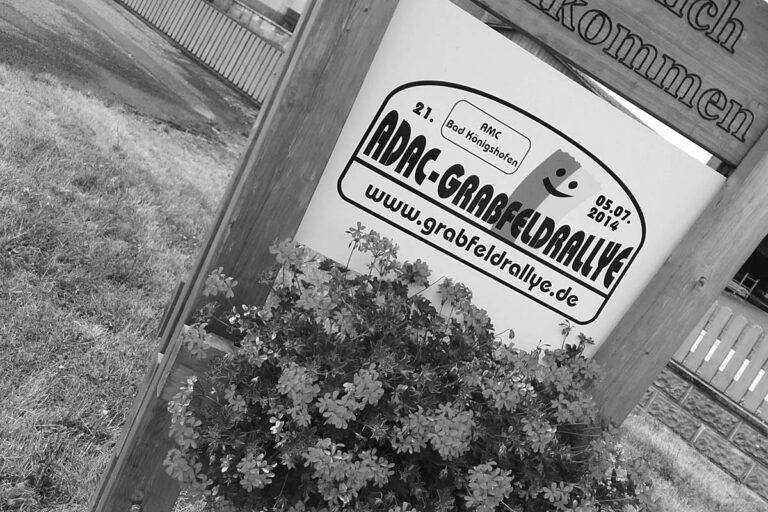 Grabfeld-Rallye nach Unfall abgebrochen