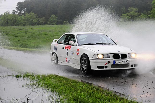 Geist gewinnt Deutsche Rallye Serie