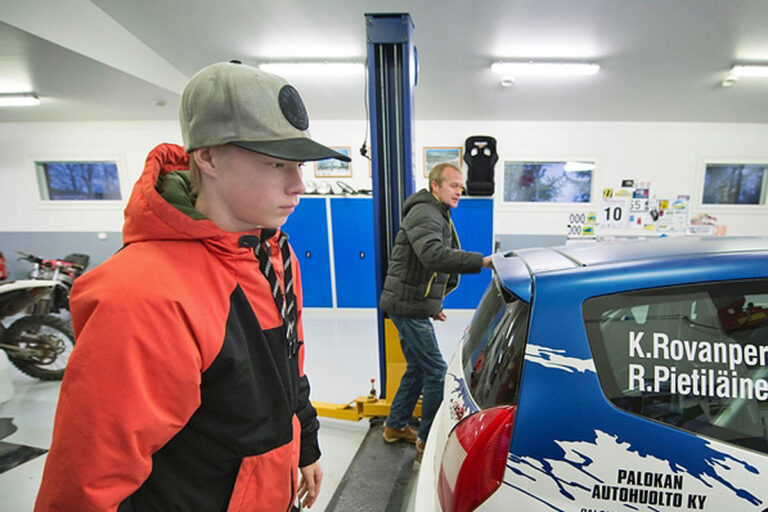 Rovanperä: 15 Jahre und im Super 2000