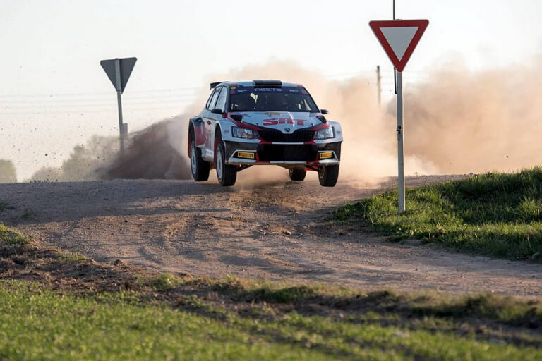 Gryazin knapp vor Rovanperä