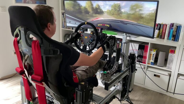 VIDEO: DiRT Rallye Simulator