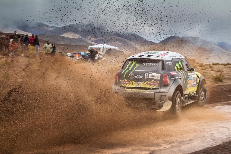 X-raid und Roma bleiben zusammen