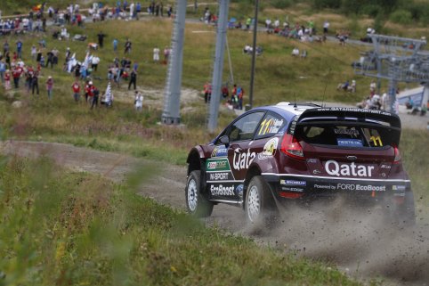 Neuville baut Vorsprung aus