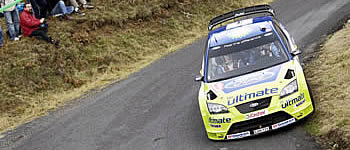 Loeb startet im Xsara WRC.