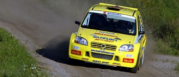 Carlsson holt ersten Suzuki-Sieg