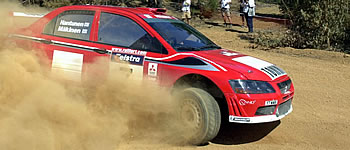 Mitsubishi mit Sola und Galli