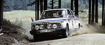 Neues Modellauto: BMW 2002 Ti