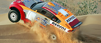Mitsubishi greift voll an
