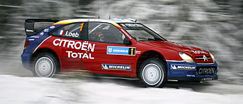 Loeb patzt – Solberg wieder dran