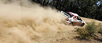 Subaru unterstützt Super2000
