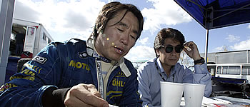 Toshi Arai liegt in PWRC vorn