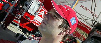 Loeb gewinnt erste Etappe