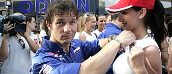 Seb Loeb kassiert Petter Solberg