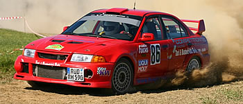 Helmert gewinnt Einrich Rallye