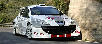 Dutzend S2000-Autos in Ieper