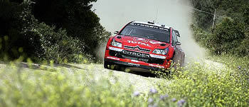 Loeb gewinnt erste Etappe
