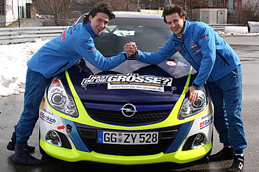 Stebani präsentiert seinen Corsa