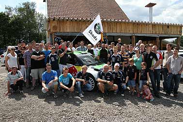 Gassner jr. feiert mit Fans
