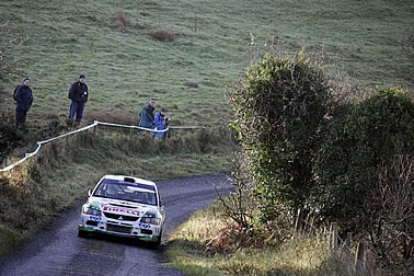 Higgins gewinnt Irland-Auftakt