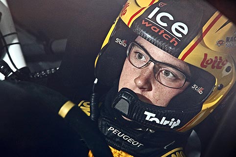 Auch Neuville muss aufgeben
