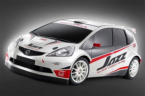Honda Jazz wird schmutzig