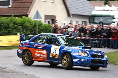 Knöbel gewinnt Sekundenschlacht