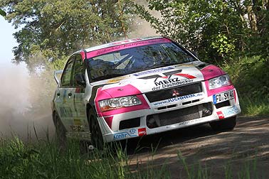 Schuhej gewinnt Haßberg-Rallye