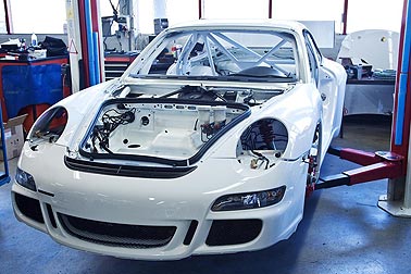 Bernhard im Rallye-Porsche 911