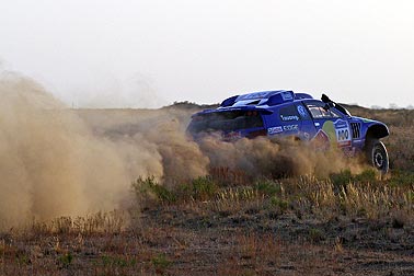 Sainz gewinnt Silk-Way-Rallye